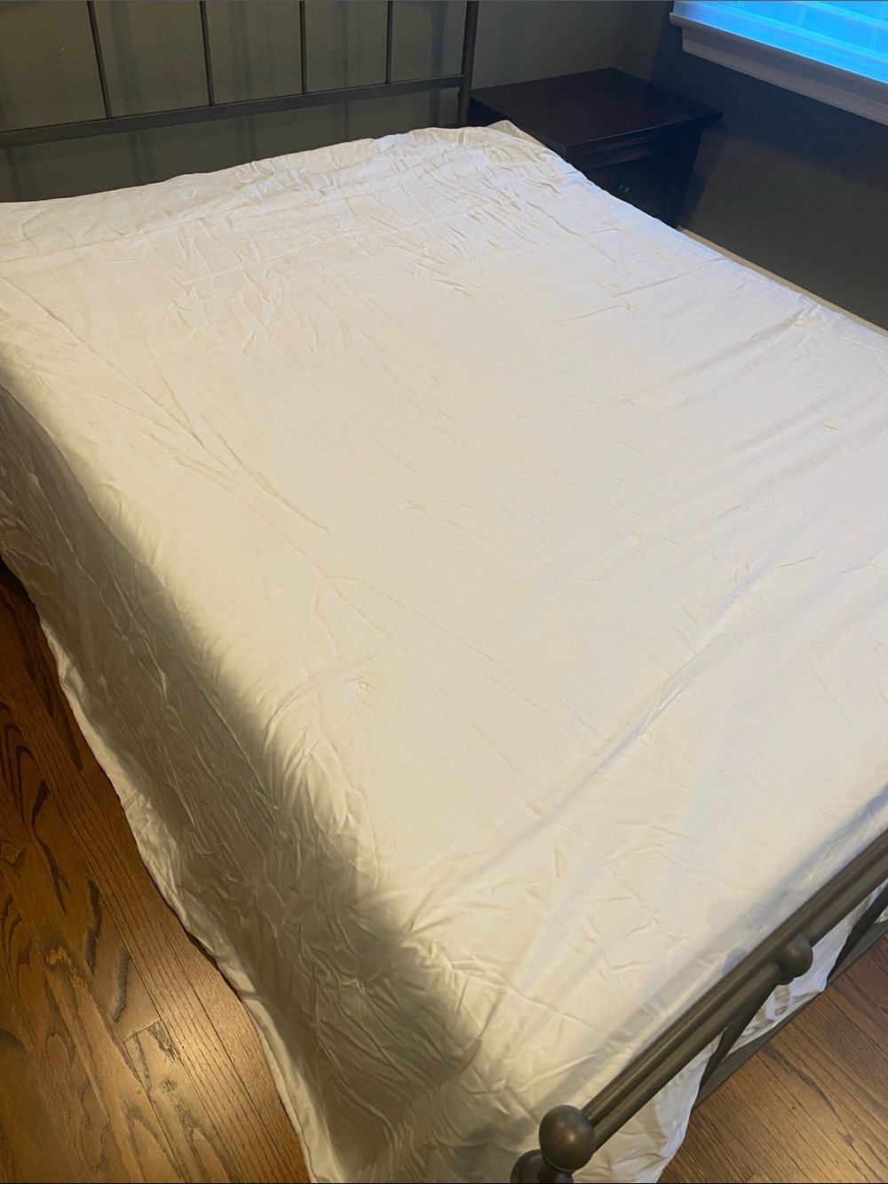 Legna SDH Classic White Lyocell Blanket Luxury Crisp, Minimal Style